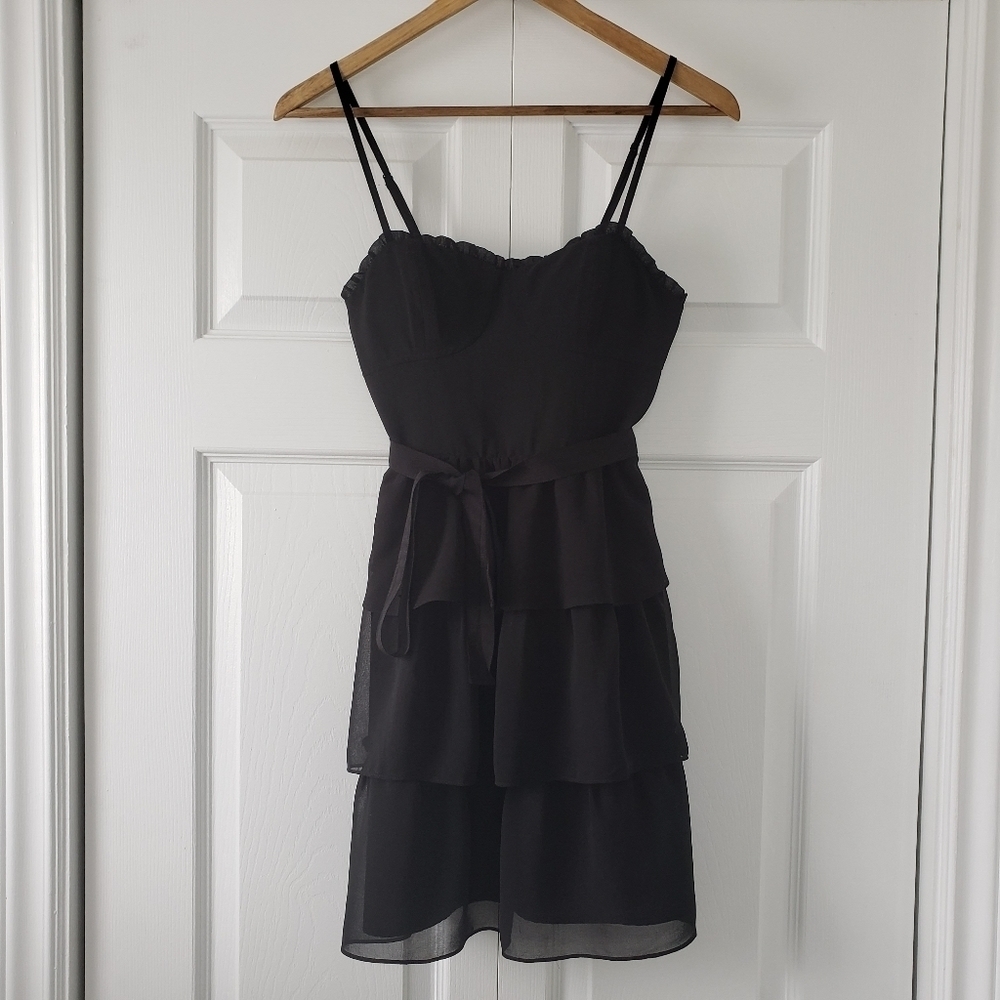 American Eagle Women's Little Black Dress Tiered Ruffles Size 2